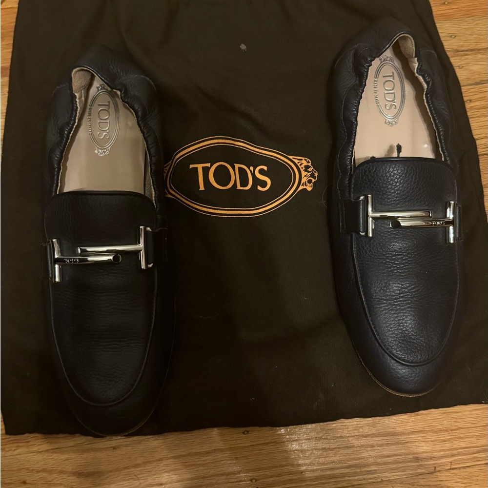 Tod's Black Leather Loafers